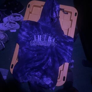 Selling an $800 real Amiri hoodie